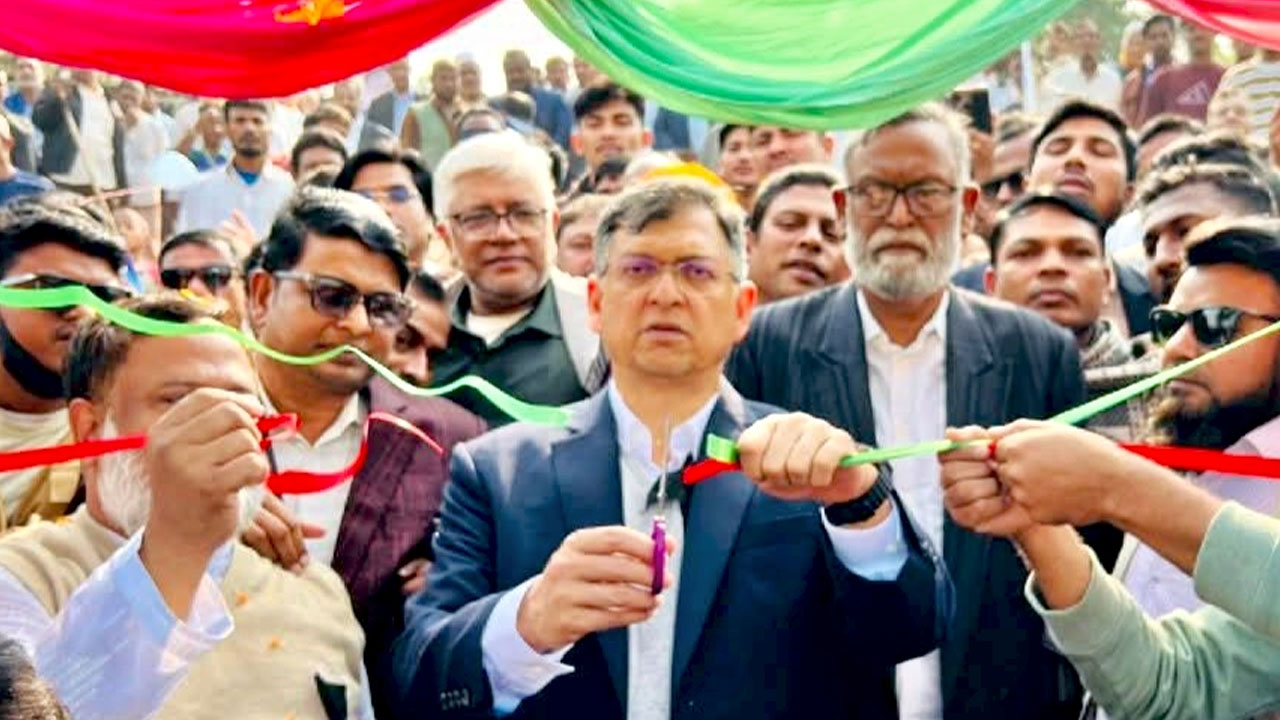 দেশে স্কুলের সংখ্যা বাড়াতে হবে: সালাহউদ্দিন আহমদ